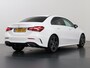 Mercedes-Benz A-klasse 180 Business Solution AMG | Night | Widescreen | Stoelverwarming | Achteruitrijcamera | Sfeerverlichting |