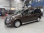 Volkswagen Caddy Maxi 1.4 TSI Automaat 125pk Trendline | Oprijplanken + Lier | Airco | Cruise control | Bullbar + Sidebars | NAP | Rijklaar prijs!