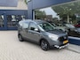 Dacia Dokker 1.2 TCe S&S Stepway | Navigatie | Trekhaak 1200 KG | Cruise control | Parkeer Camera | Ruime Gezinsauto | 2x Zijschuifdeur | Parkeersensoren | Dakrails |