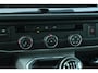 Volkswagen Transporter 2.0 TDI 150pk L2H1 30 DC Highline | 5-zits | Cruise Control | Navigatie | LED Koplampen