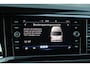 Volkswagen Transporter 2.0 TDI 150pk L2H1 30 DC Highline | 5-zits | Cruise Control | Navigatie | LED Koplampen