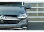 Volkswagen Transporter 2.0 TDI 150pk L2H1 30 DC Highline | 5-zits | Cruise Control | Navigatie | LED Koplampen