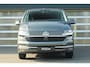 Volkswagen Transporter 2.0 TDI 150pk L2H1 30 DC Highline | 5-zits | Cruise Control | Navigatie | LED Koplampen