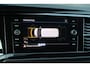 Volkswagen Transporter 2.0 TDI 150pk L2H1 30 DC Highline | 5-zits | Cruise Control | Navigatie | LED Koplampen