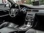 Volvo V70 2.0T R-Edition - AUTOMAAT - STOEL VERW - ZWART LEER - XENON - TREKHAAK - VOL ONDERHOUDEN - YOUNGTIMER !!