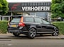 Volvo V70 2.0T R-Edition - AUTOMAAT - STOEL VERW - ZWART LEER - XENON - TREKHAAK - VOL ONDERHOUDEN - YOUNGTIMER !!