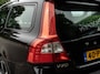 Volvo V70 2.0T R-Edition - AUTOMAAT - STOEL VERW - ZWART LEER - XENON - TREKHAAK - VOL ONDERHOUDEN - YOUNGTIMER !!