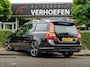 Volvo V70 2.0T R-Edition - AUTOMAAT - STOEL VERW - ZWART LEER - XENON - TREKHAAK - VOL ONDERHOUDEN - YOUNGTIMER !!