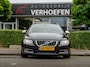 Volvo V70 2.0T R-Edition - AUTOMAAT - STOEL VERW - ZWART LEER - XENON - TREKHAAK - VOL ONDERHOUDEN - YOUNGTIMER !!