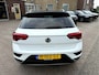 Volkswagen T-Roc 1.5 TSI 150pk Style Business Camera, 17''Lmv, Stoelverwarming