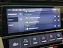 Peugeot 308 SW 1.2 PureTech Allure Camera | Adaptieve Cruise | Parkeersensoren | 17" Lichtmetaal | Navigatie | Leder/Stof | Achteruitrijcamera | Apple Carplay/Android Auto|telefoonintegratie premium | Cruise control adaptief