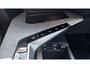 Peugeot E-3008 73KWH GT AVANTAGE 214PK / NAVI / LEDER / CLIMA / FULL-LED / 20" LMV / KEYLESS / WARMTEPOMP / 360° CAMERA / ADAPT. CRUISECONTROL / WINTERPAKKET / NIEUWSTAAT !!
