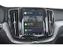 Volvo XC60 T6 350PK Automaat Plus Dark 360 camera / elektrisch bedienbare voorstoelen / Memory seats / stoelverwarming voor en achter/ stuurverwarming / BLIS