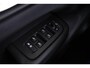 Volvo XC60 2.0 T8 Plug-in hybrid AWD Ultimate Dark Trekhaak - Panoramadak - Head-up - Stuurwielverwarming - Harman Kardon - Adaptieve cruise - 360° Surround View