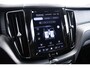 Volvo XC60 2.0 T8 Plug-in hybrid AWD Ultimate Dark Trekhaak - Panoramadak - Head-up - Stuurwielverwarming - Harman Kardon - Adaptieve cruise - 360° Surround View