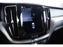 Volvo XC60 2.0 T8 Plug-in hybrid AWD Ultimate Dark Trekhaak - Panoramadak - Head-up - Stuurwielverwarming - Harman Kardon - Adaptieve cruise - 360° Surround View