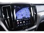 Volvo XC60 2.0 T8 Plug-in hybrid AWD Ultimate Dark Trekhaak - Panoramadak - Head-up - Stuurwielverwarming - Harman Kardon - Adaptieve cruise - 360° Surround View
