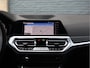 BMW 3-Serie Touring 320e M Sport PHEV | Live Cockpit Pro | Comfort Access | Shadow Line