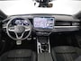 Volkswagen Passat Variant 1.5 eHybrid R-Line Edition 272 pk Automaat (DSG) | Verlengde garantie | Navigatie | Panoramadak | Trekhaak (wegklapbaar) | Parkeersensoren (Park assist) | Rondomzicht camera | Head-up display | Black Style pakket | R-Line |