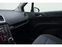 Opel Meriva 1.4 Turbo Cosmo | Navigatie | Trekhaak | Parkeersensoren | Climate control | Hoge instap | Extra getint glas | Lichtmetalen velgen