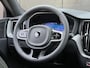 Volvo XC60 2.0 T8 Plug-in hybrid AWD Plus Black Edition Panoramadak / T8 - 455PK / Harman Kardon / Stuur- Stoelverwarming / 21" / Memory seats / 360 graden camera / Grote accu / AWD