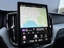 Volvo XC60 2.0 T8 Plug-in hybrid AWD Plus Black Edition Panoramadak / T8 - 455PK / Harman Kardon / Stuur- Stoelverwarming / 21" / Memory seats / 360 graden camera / Grote accu / AWD