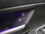 Mercedes-Benz B-klasse 250e Business Solution AMG | Panoramaschuifdak | Night | Winter pakket | Trekhaak | Stoelverwarming |