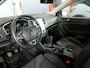Renault Megane Estate 1.2 TCe Life - Trekhaak - Stoelverwarming - Clima - Allseasons - Sensor achter - Airco