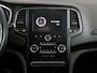 Renault Megane Estate 1.2 TCe Life - Trekhaak - Stoelverwarming - Clima - Allseasons - Sensor achter - Airco