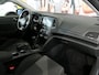 Renault Megane Estate 1.2 TCe Life - Trekhaak - Stoelverwarming - Clima - Allseasons - Sensor achter - Airco