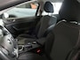 Renault Megane Estate 1.2 TCe Life - Trekhaak - Stoelverwarming - Clima - Allseasons - Sensor achter - Airco