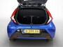 Toyota Aygo 1.0 VVT-i x-cite ultimate | Climate Control | Apple CarPlay/Android Auto | Achteruitrijcamera | Automatische verlichting | Achteruitrijcamera | Elektrische ramen voor | Elektrisch verstelbare spiegels |