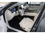 Volvo XC60 T8 406PK Ultra Executive Edition Bright | Luchtvering | B&W Audio | Gelam Glas | Massage | 360