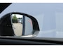 Volvo XC40 2.0 177PK Automaat Plus Black Edition 20" lichtmetalen velgen / Google infotainment / Stoelverwarming en Stuurwielverwarming / Draadloos opladen / Cruise control / Getinte ramen vanaf de B-stijl