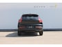 Volvo XC40 2.0 177PK Automaat Plus Black Edition 20" lichtmetalen velgen / Google infotainment / Stoelverwarming en Stuurwielverwarming / Draadloos opladen / Cruise control / Getinte ramen vanaf de B-stijl