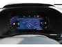 Volvo XC40 2.0 177PK Automaat Plus Black Edition 20" lichtmetalen velgen / Google infotainment / Stoelverwarming en Stuurwielverwarming / Draadloos opladen / Cruise control / Getinte ramen vanaf de B-stijl