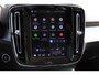 Volvo XC40 2.0 177PK Automaat Plus Black Edition 20" lichtmetalen velgen / Google infotainment / Stoelverwarming en Stuurwielverwarming / Draadloos opladen / Cruise control / Getinte ramen vanaf de B-stijl