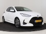 Toyota Yaris 1.5 Hybrid Dynamic | Dealer onderhouden | Navigatie | Apple CarPlay/Android Auto | Climate Control | Cruise Control Adaptive | Achteruitrijcamera | Keyless entry/Start |