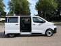 Citroën E-Jumpy Combi L2 75kWh 136pk | ACTIE | 8 jaar garantie | 2,9% financial lease | 9-persoons | Achterklep | Airco | Bluetooth radio | Cruise control | Bestuurdersstoel comfort met armsteun | van €60.196 voor €45.099 incl. BTW rijklaar | TAXI ombouw mogelijk