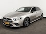 Mercedes-Benz A-klasse 180 Business Solution AMG | Widescreen • Alcantara • CarPlay • NAP