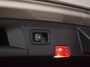Mercedes-Benz A-klasse 180 Business Solution AMG | Widescreen • Alcantara • CarPlay • NAP