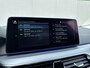 BMW 5-Serie 520e High Executive / Elektrische stoelen & geheugen / Stuur- en stoelverwarming / Apple Carplay Android / 18" LM wielen / wit Leer / EAER 52 km
