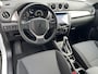 Suzuki Vitara 1.4 Boosterjet Smart Hybrid Select / 10 Jaar fabrieksgarantie mogelijk / Dealer onderhouden / Adaptieve Cruise Control / Camera / Navigatie / DAB / Apple Carplay/Android Auto / 17" LM wielen & All Season banden /