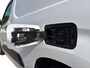 Opel Combo-e Electric L1 50kWh 136pk | 8 jaar garantie | 0% financial lease | 2-zits | Houten afwerking laadruimte | Multimedia | Draadloze Apple Carplay en Android Auto | Achteruitrijcamera | Parkeersensoren achter | Digital cockpit | Stuurwielbediening | Bestuurdersstoel comfort | van €30.065 voor €26.195 ex. BTW rijklaar