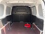 Opel Combo-e Electric L1 50kWh 136pk | 8 jaar garantie | 0% financial lease | 2-zits | Houten afwerking laadruimte | Multimedia | Draadloze Apple Carplay en Android Auto | Achteruitrijcamera | Parkeersensoren achter | Digital cockpit | Stuurwielbediening | Bestuurdersstoel comfort | van €30.065 voor €26.195 ex. BTW rijklaar