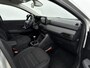 Dacia Jogger 1.0 TCe Bi-Fuel Comfort 5p. 100PK | Trekhaak | Navigatie via Telefoon | Achteruitrijcamera | Dodehoeksensor | Keyless | Apple CarPlay & Android Auto