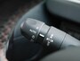 Peugeot 2008 1.2 PureTech GT-line | 110PK | Trekhaak | Achteruitrijcamera | 17 inch lichtmetalen velgen | Apple carplay/Andriod auto | Dakrails | Climate control | Cruise control