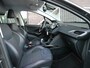 Peugeot 2008 1.2 PureTech GT-line | 110PK | Trekhaak | Achteruitrijcamera | 17 inch lichtmetalen velgen | Apple carplay/Andriod auto | Dakrails | Climate control | Cruise control