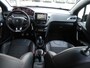 Peugeot 2008 1.2 PureTech GT-line | 110PK | Trekhaak | Achteruitrijcamera | 17 inch lichtmetalen velgen | Apple carplay/Andriod auto | Dakrails | Climate control | Cruise control