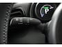 Toyota Yaris Cross 1.5 Hybrid Active Limited | Apple Carplay/Android Auto | Parkeercamera | Inklapbare Buitenspiegels | Lichtmetalen-Velgen |